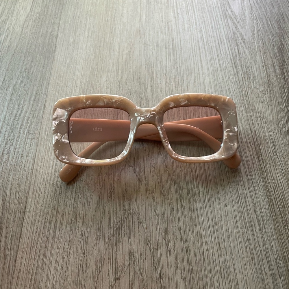 otra bella blush pink marble oversized square statement sunglasses eyewear NEW